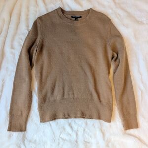 Banana Republic Classic Camel Crew Neck Sweater